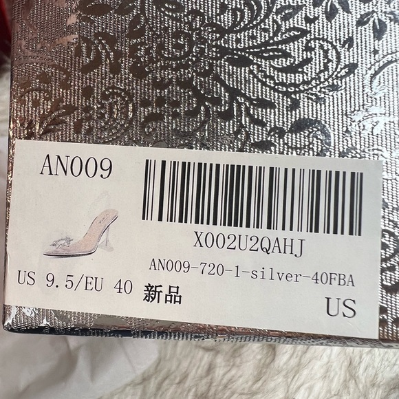 Wetkiss Women's Transparent Heel 4” Crystal Rhinestone Pointed Toe Size 9.5 - Picture 7 of 8